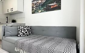 Apartament Goplańska FREE PARKING self check-in 24h