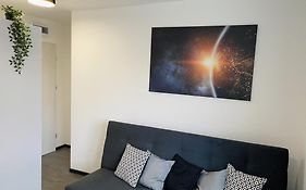 Apartament Goplańska FREE PARKING self check-in 24h